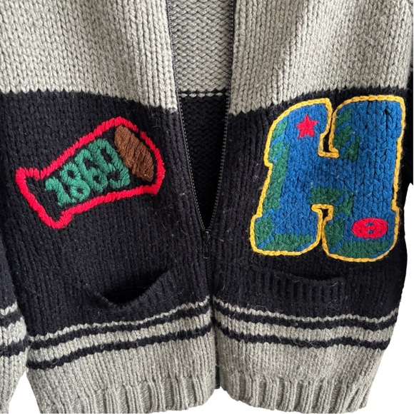 HANDMADE Vintage Wool Sweater - Picture 4 of 7